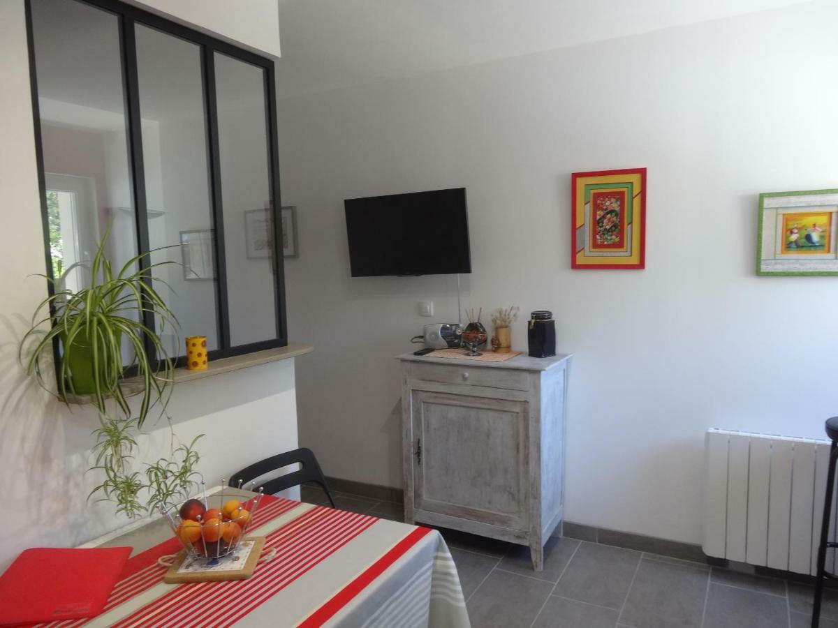 Le Studio Saint-Aignan-Grand-Lieu Buitenkant foto